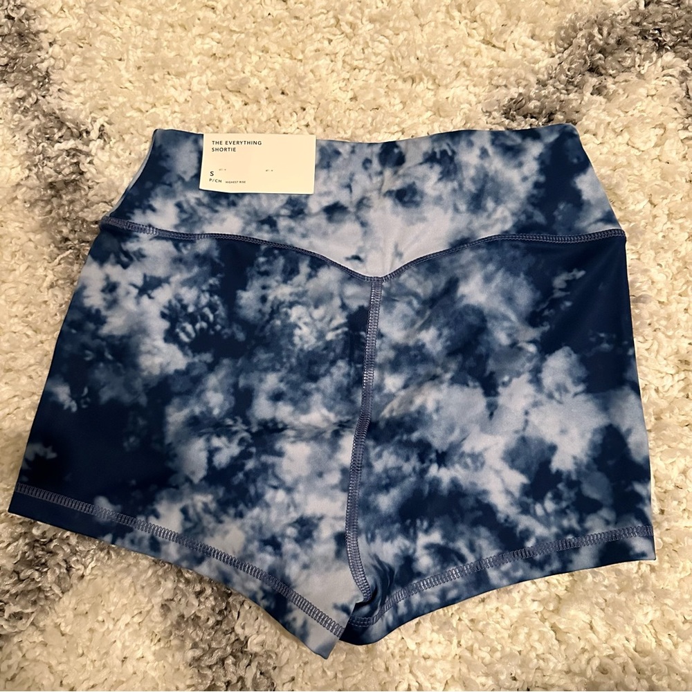 Highest rise bike short - Picture 2 of 3